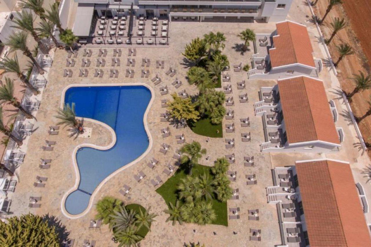 Bohemian Gardens Hotel Protaras Exterior photo