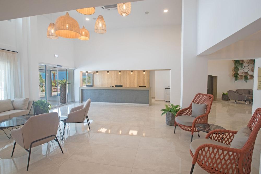 Bohemian Gardens Hotel Protaras Exterior photo