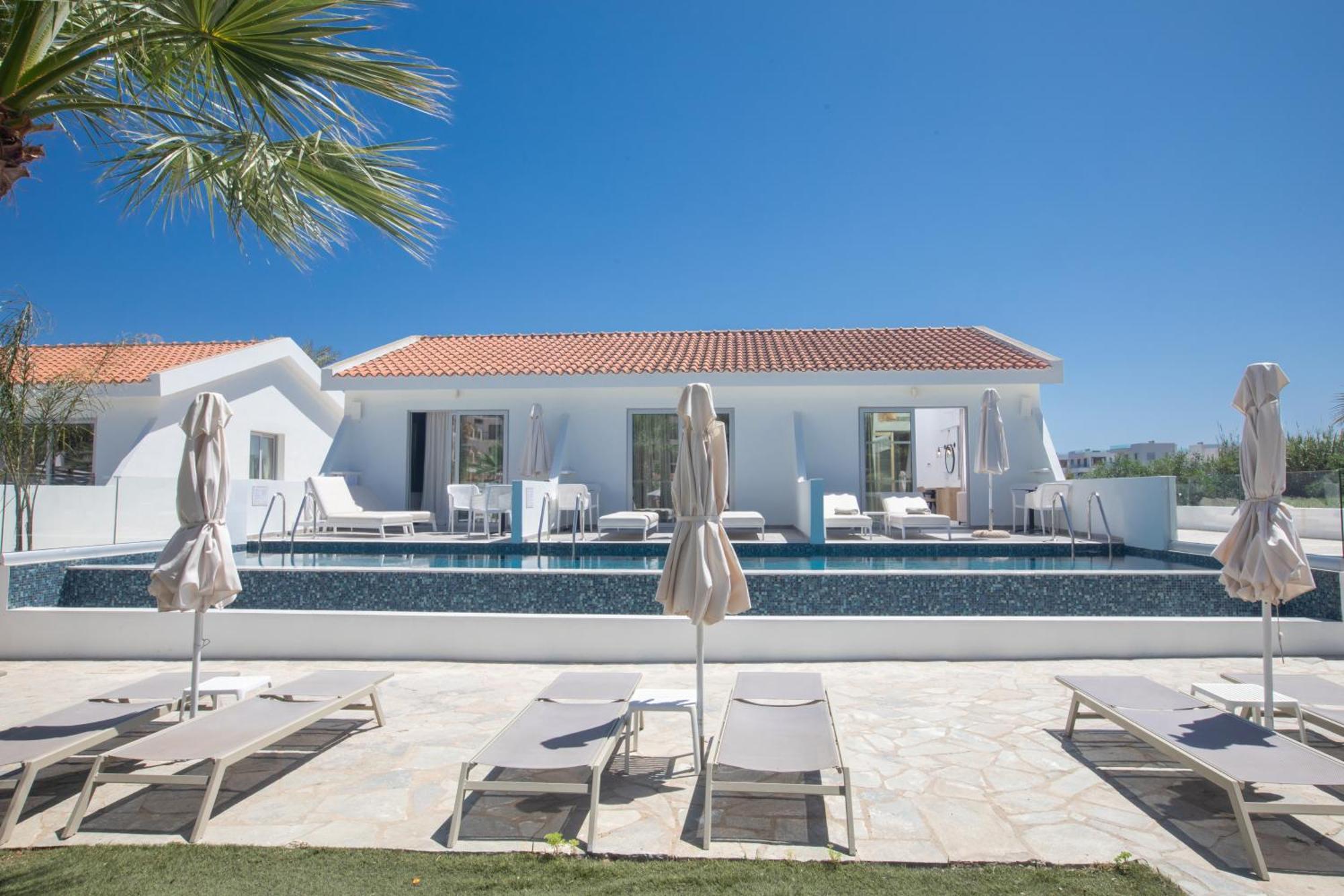 Bohemian Gardens Hotel Protaras Exterior photo